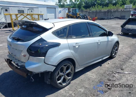 2013 Ford Focus St из США, поврежденный, VIN 1FADP3L96DL258803